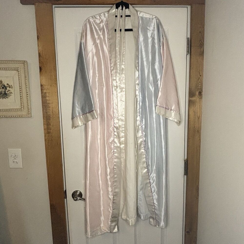 1980s Cinema Etoile Two Tone Robe Satin Pajama Lingerie, Pastel Size M Vintage